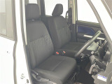 【5人乗り】ゆったりとした座り心地と、車内を広々と使える快適性に長けているので、快適な時間をお過ごしいただけます!