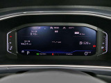 欲しい情報を様々なデザインで見せてくれるデジタルコックピット