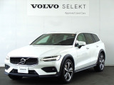ボルボ V60クロスカントリー