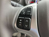 運転中でも手を離さずにオーディオの操作ができる『ステアリングスイッチ』機能があります!