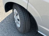 未使用車なので、タイヤの溝もばっちり残っております!