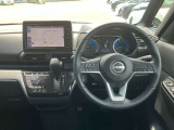視界も広くゆったりとしているので、どなたでも運転しやすい車になっています!.