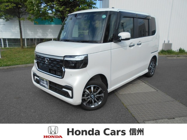 N-BOXカスタム  カスタム 660 4WD