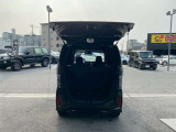 彦根インターからお車で3分とアクセス便利!近くには有名観光地の彦根城もありますので、観光と合わせてのご来店も良いですね♪活気溢れる自慢のスタッフがお客様のご来店をお待ちしております!