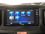 ブルートゥース対応でiPadや携帯電話に入っている音楽を聴くことができます♪