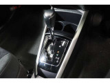従来のATに比べ変速ショックの少ないCVT。シフトの操作はAT車と同じです。
