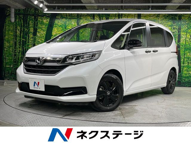 フリード 1.5 ハイブリッド G ブラックスタイル 
