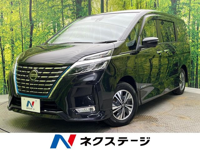 セレナ 1.2 e-POWER ハイウェイスター V 