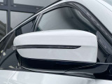 時を経ても深い魅力を放ち続けるBMW。より快適にお乗り頂くためにサポートプログラムをご用意しております。※認定中古車保証は登録日より最長4年間まで延長が可能です。(