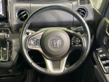 【純正革巻きステアリング】上質な革を使用することで、手にしっかり馴染みとても運転しやすいハンドルです♪