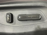 気になる車はすぐにお問い合わせください!画面右側の0066から始まる無料ダイヤルからお問い合わせ下さい!専門スタッフがお車のご質問にお答えいたします!