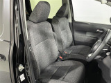 【1列目シート】現車の確認はお電話でも承っております。【セレナ/ヴォクシー/ノア/エスクァイア/ステップワゴン/デリカ/アルファード/ヴェルファイア/RAV4/NBOX/タント】