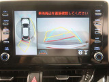 全方位カメラ付きで車庫入れもらくらくです。