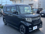 大好評のボディコーティング「弾スプラッシュコート」もご納車までに施工可能。通常のガラスコートと異なる、耐久年数6年の無機質ガラスコーティングが、ボディをキレイな状態に保ってくれます。