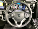 【純正革巻きステアリング】上質な革を使用することで、手にしっかり馴染みとても運転しやすいハンドルです♪