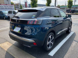 コーナーセンサー付きですので駐車も安心です。