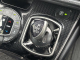 気になる車はすぐにお問い合わせください!画面右側の0066から始まる無料ダイヤルからお問い合わせ下さい!専門スタッフがお車のご質問にお答えいたします!