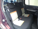 ゆとりある広々とした車内空間は、ドライブを始め買い物やレジャーなど、幅広く活躍します。一人でもみんなとでもお出かけを楽しみましょう!
