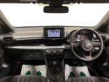 インパネ周りのムダをそぎ落としたことで、広さと快適さがが確保され、運転に集中できる空間となっています。