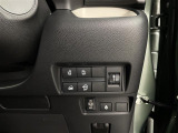 気になる車はすぐにお問い合わせください!画面右側の0066から始まる無料ダイヤルからお問い合わせ下さい!専門スタッフがお車のご質問にお答えいたします!