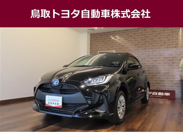 ヤリス 1.5 ハイブリッド G E-Four 4WD 