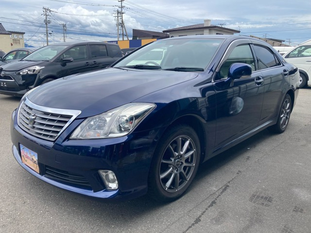 クラウン3.0 ロイヤルサルーン i-Four 4WD