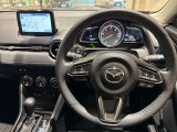 このハンドルを握った時に、車を所有している優越感を味わえますね