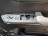 運転席側パワーウインドウスイッチ