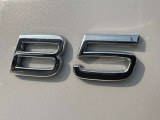 B5エンジンはターボ付でとてもパワフルかつ静かな加速が得られます。