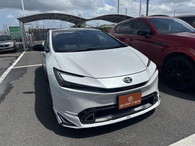 プリウス 2.0 Z サンルーフ黒革イルミ付モデリスタ運転支援