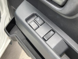 店内の入り口からお手洗いまで全てバリアフリーのため、車椅子をお使いのお客様や足が不自由なお客様もご安心してご来店いただけます。