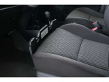 助手席シートにお買い物アシストが付いてます!ブレーキ時荷物の脱落防止に役立ちます!