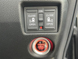 気になる車はすぐにお問い合わせください!画面右側の0066から始まる無料ダイヤルからお問い合わせ下さい!専門スタッフがお車のご質問にお答えいたします!