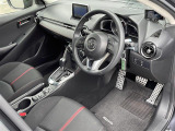 気になる車はすぐにお問い合わせください!画面右側の0066から始まる無料ダイヤルからお問い合わせ下さい!専門スタッフがお車のご質問にお答えいたします!