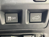 【パワーバックドア】スマートキーや運転席のボタンを押すだけでリアゲートが自動で開閉します!荷物を持っている時や、高い位置にあるバックドアを閉める際に便利な機能です♪