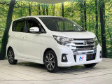 大好評のボディコーティング「弾スプラッシュコート」もご納車までに施工可能。通常のガラスコートと異なる、耐久年数6年の無機質ガラスコーティングが、ボディをキレイな状態に保ってくれます。