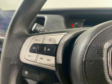 【ステアリングリモコン】ステアリングにオーディオ調節可能なスイッチが装備されていますので運転中でも視線をそらさずにオーディオの調節が可能です!