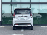 【後】北は北海道から南は沖縄まで、ご購入いただいたお車は全国にご納車が可能です!お電話、メール、動画などでリモートでお車のご案内も可能です!親切、丁寧に対応させて頂きますのでお気軽にご相談ください!