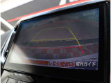 お車選びをお楽しみ頂けるよう、在庫車の展示スペースを十分に確保しております。