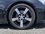 20インチ Panamera Design ホイール モノクロームポルシェクレストホイールセンターキャップ