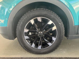20560R16タイヤにActive専用アルミホイールを装備しております(アルミホイールに目立つ様な傷はございません)