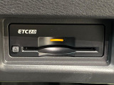 【ETC】高速道路の料金所をストレスなく通過!話題のスポットやサービスエリアに多い「スマートIC」利用時は必須のアイテムです。当店でセットアップを実施、ご納車当日からすぐにご利用いただけます!