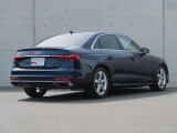 Audiが指定する独自の条件を全て満たした車だけが、認定資格を持つテクニシャンの手による100項目にも及ぶ点検・整備のプロセスを受け、お客様のもとへ届けられます。