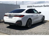 24時間、365日対応のBMWコールセンターが我々正規ディーラーとともに、あなたのBMWライフをサポートします。当社販売の全車両にサービスが付帯します!
