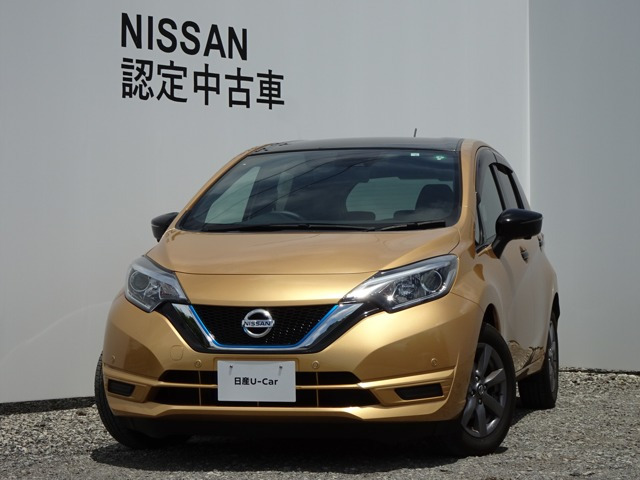 ノート 1.2 e-POWER X ブラックアロー 