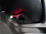 ETC車載器が装備されています。有料道路での通行料支払いがスムーズにできます。