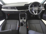 Audiのインテリアはエクステリア同様、優れたデザイン性とクオリティ、そして機能性を兼ね備えております。