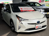 プリウス 1.8 S セーフティ プラス E-Four 4WD 