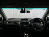見通しのよいすっきりとした視界で、誰でも運転しやすいです。運転のしやすさは疲れにくさにも繋がりますよ♪