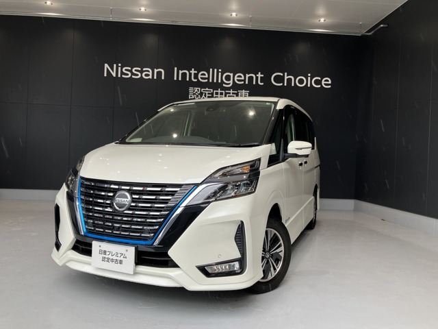セレナ 1.2 e-POWER ハイウェイスター V 